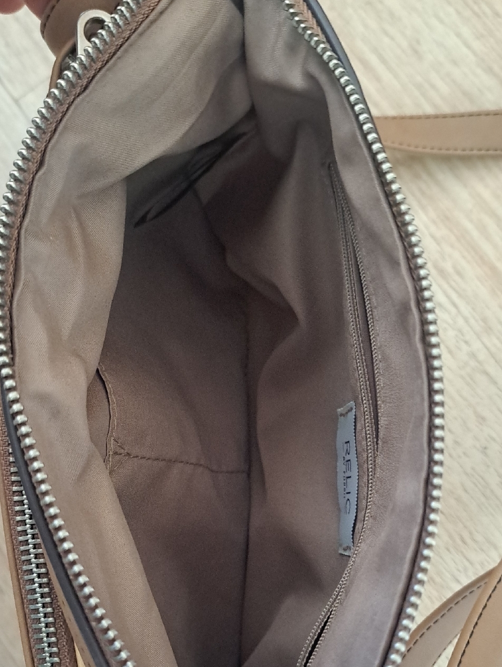 RELIC Floral Crossbody Bag with Taupe Trim - Picture 6 of 11